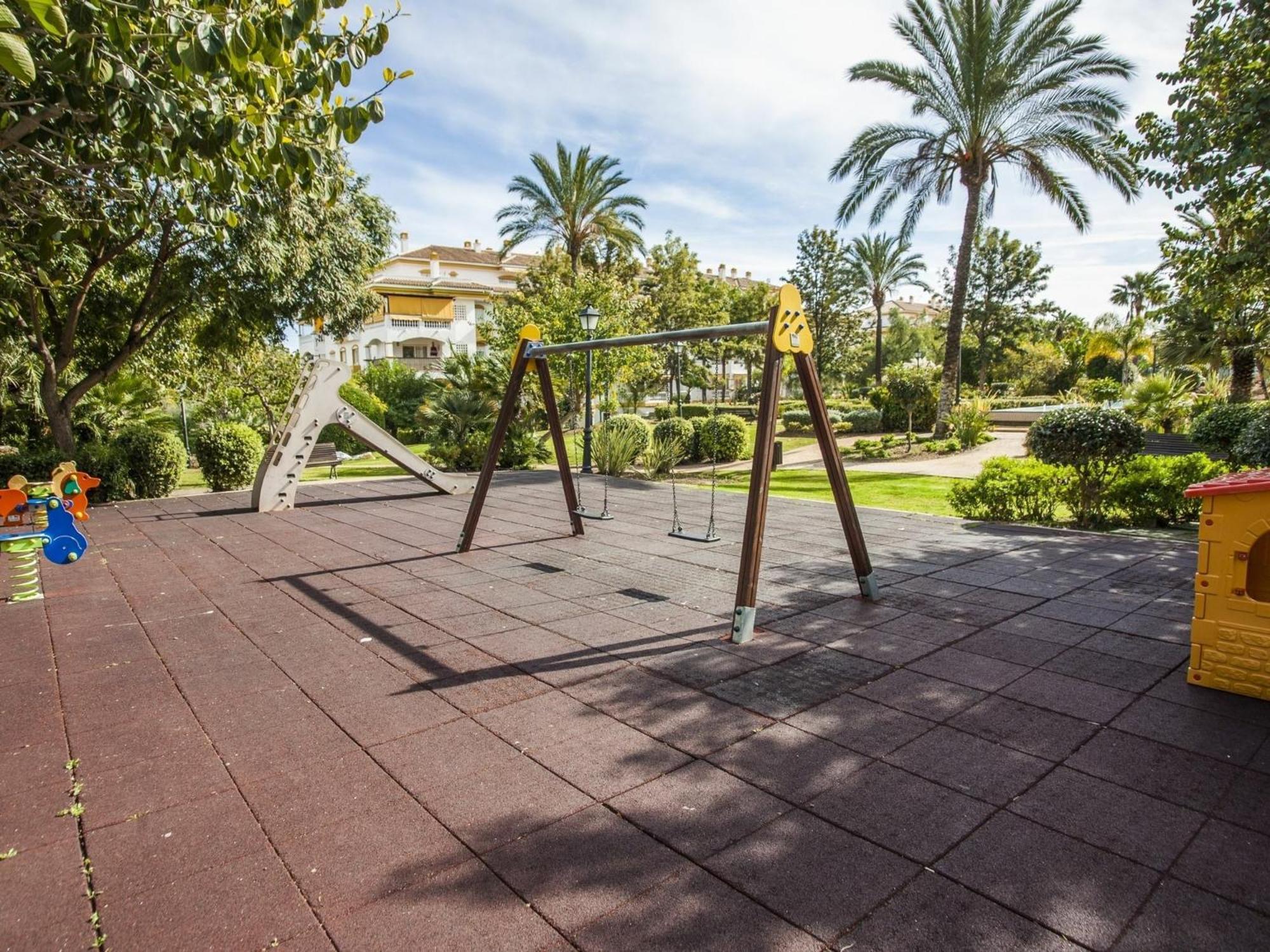 Apartment La Concha In Puerto Banus Marbella